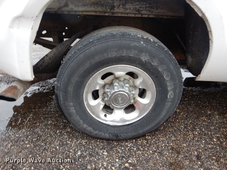 image for item DH4444 1999 Ford F250 Super Duty SuperCab pickup truck