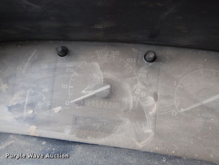 image for item DH4794 1997 Ford F450 Super Duty utility truck