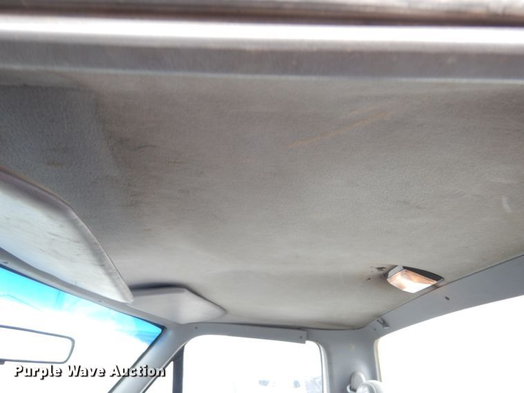 image for item DH4794 1997 Ford F450 Super Duty utility truck