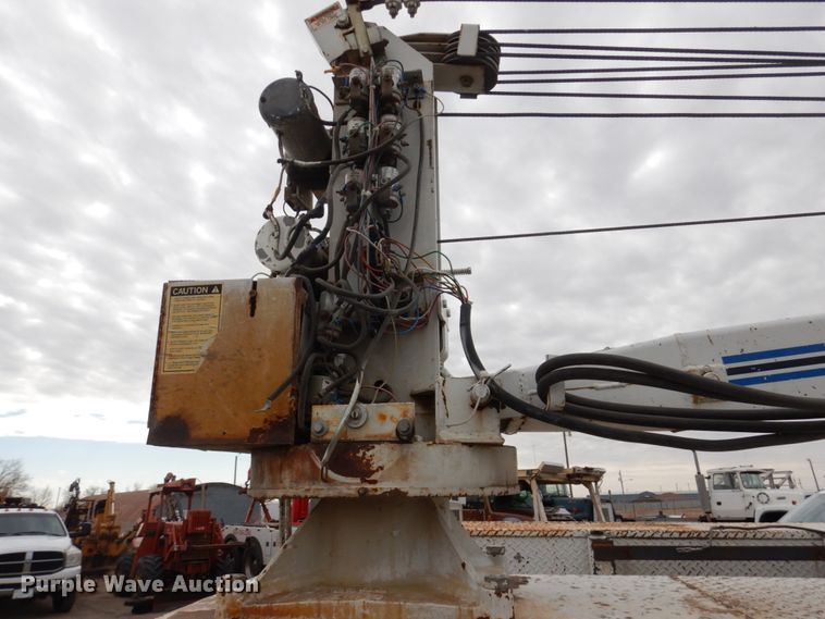 image for item DH4794 1997 Ford F450 Super Duty utility truck