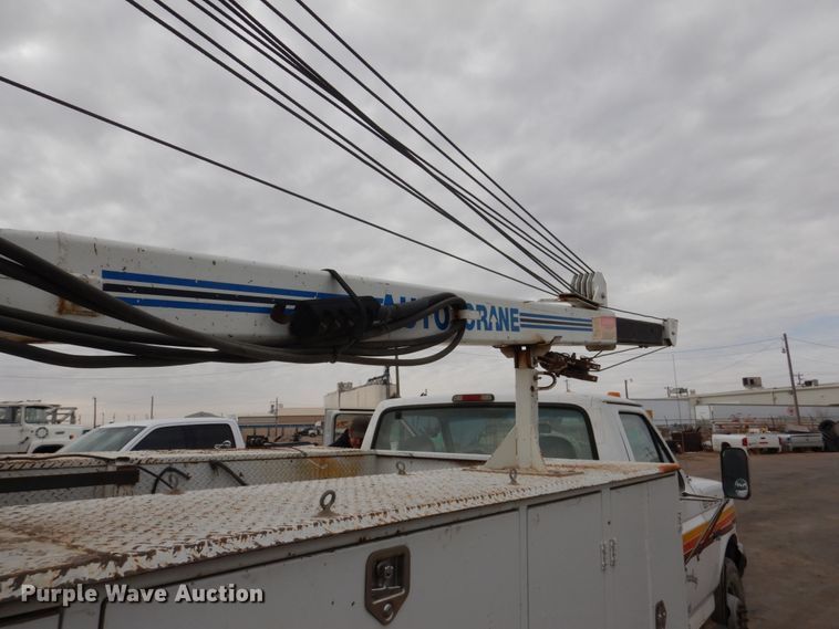 image for item DH4794 1997 Ford F450 Super Duty utility truck