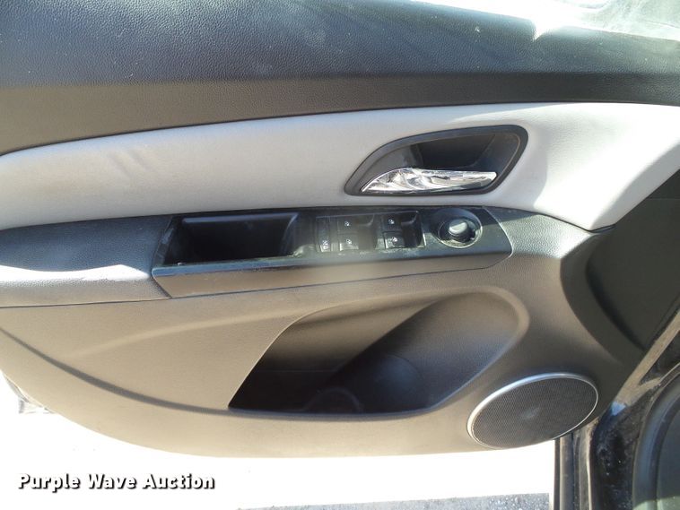 image for item DH4820 2011 Chevrolet Cruze