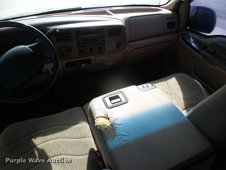 image for item DH4821 1999 Ford F250 Crew Cab pickup truck