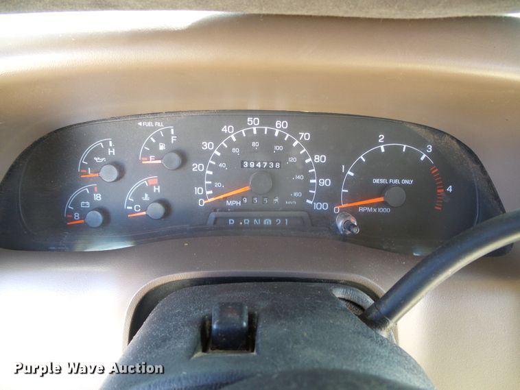 image for item DH4821 1999 Ford F250 Crew Cab pickup truck