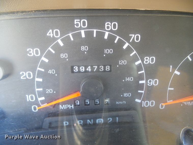 image for item DH4821 1999 Ford F250 Crew Cab pickup truck