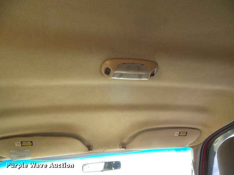 image for item DH4821 1999 Ford F250 Crew Cab pickup truck