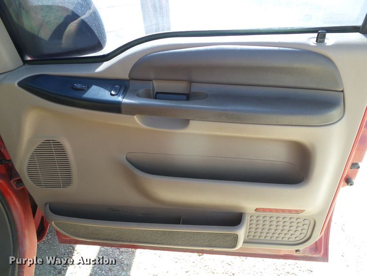 image for item DH4821 1999 Ford F250 Crew Cab pickup truck