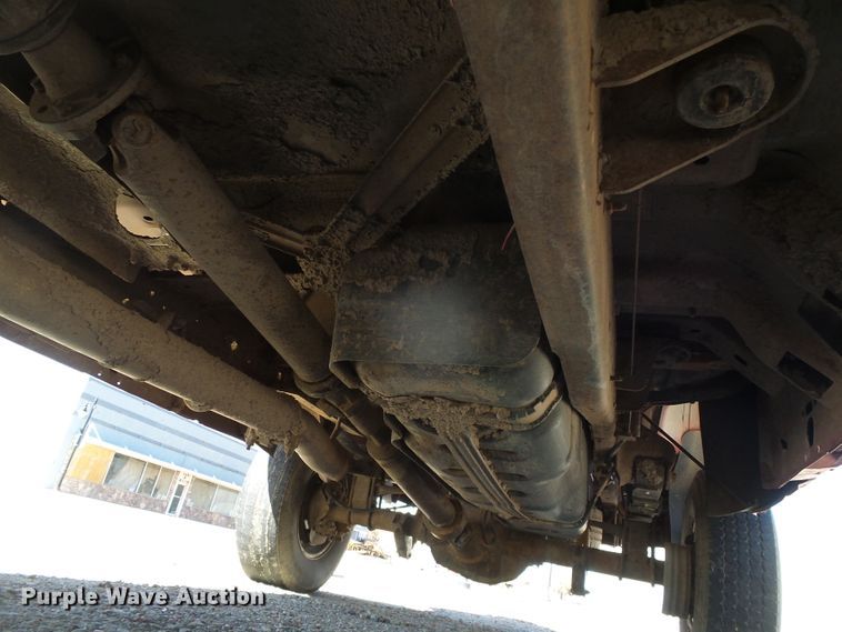 image for item DH4821 1999 Ford F250 Crew Cab pickup truck