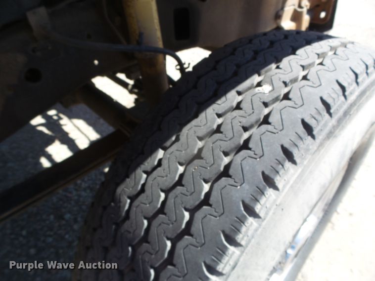 image for item DH4821 1999 Ford F250 Crew Cab pickup truck