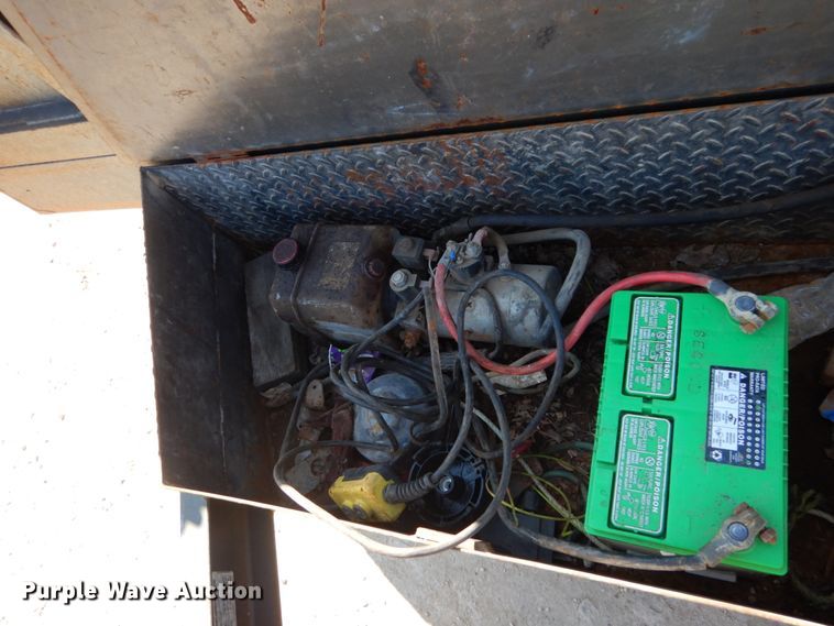 image for item DH5083 2011 Millertime side dump utility trailer