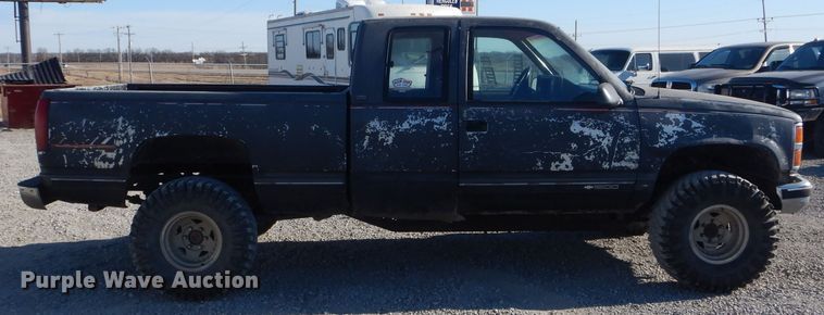 image for item DH6258 1991 Chevrolet K1500 Ext. Cab pickup truck