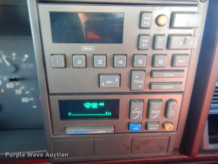 image for item DH6258 1991 Chevrolet K1500 Ext. Cab pickup truck