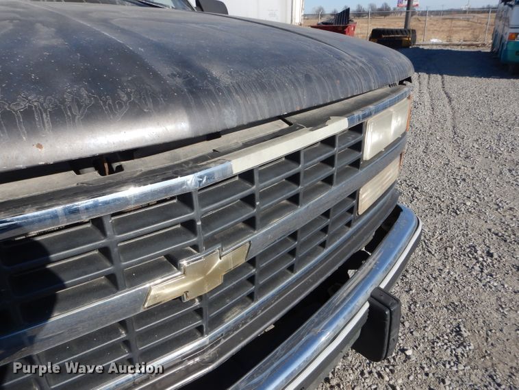 image for item DH6258 1991 Chevrolet K1500 Ext. Cab pickup truck