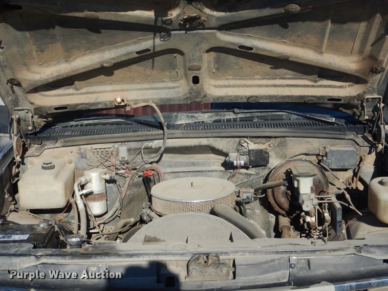 image for item DH6258 1991 Chevrolet K1500 Ext. Cab pickup truck