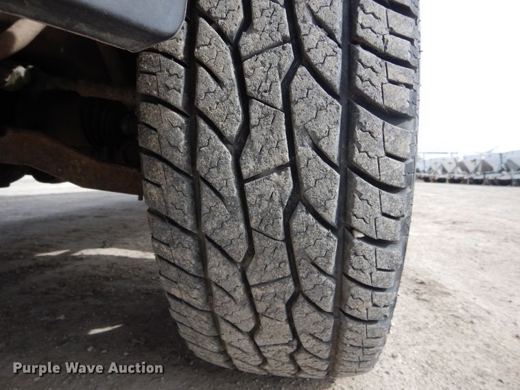 image for item DH6453 1999 Ford F150 XLT SuperCab pickup truck