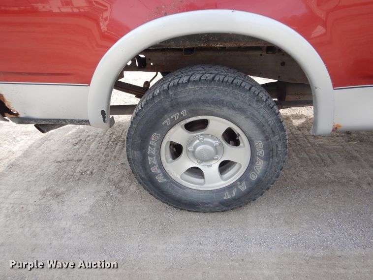 image for item DH6453 1999 Ford F150 XLT SuperCab pickup truck