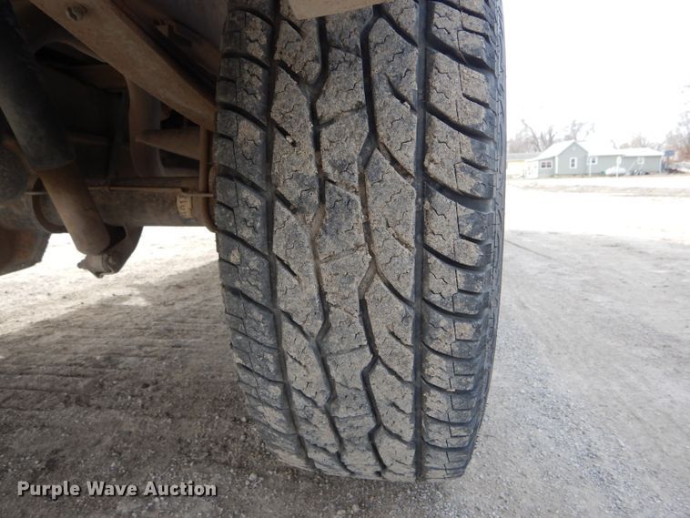 image for item DH6453 1999 Ford F150 XLT SuperCab pickup truck