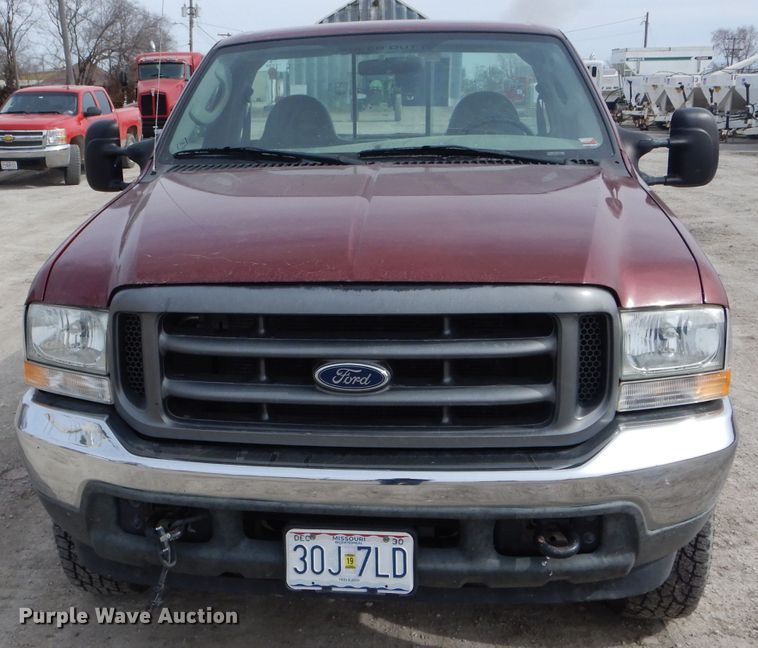 image for item DH6454 2004 Ford F250 Super Duty XL pickup truck