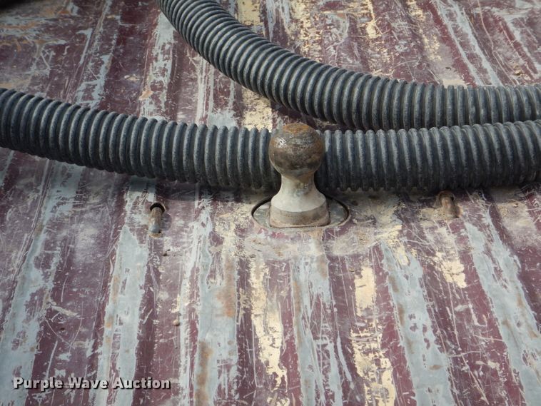 image for item DH6454 2004 Ford F250 Super Duty XL pickup truck