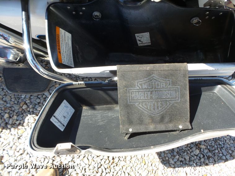 image for item DH7898 2008 Harley Davidson FLHTCU Ultra Classic motorcycle