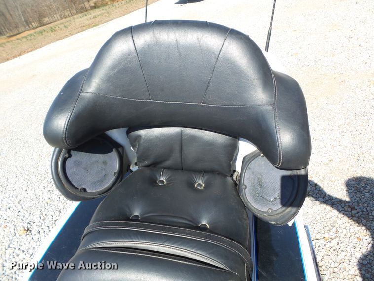 image for item DH7898 2008 Harley Davidson FLHTCU Ultra Classic motorcycle