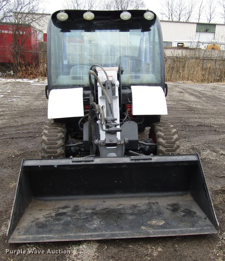 image for item DH8444 Bobcat Toolcat 5600 utility vehicle