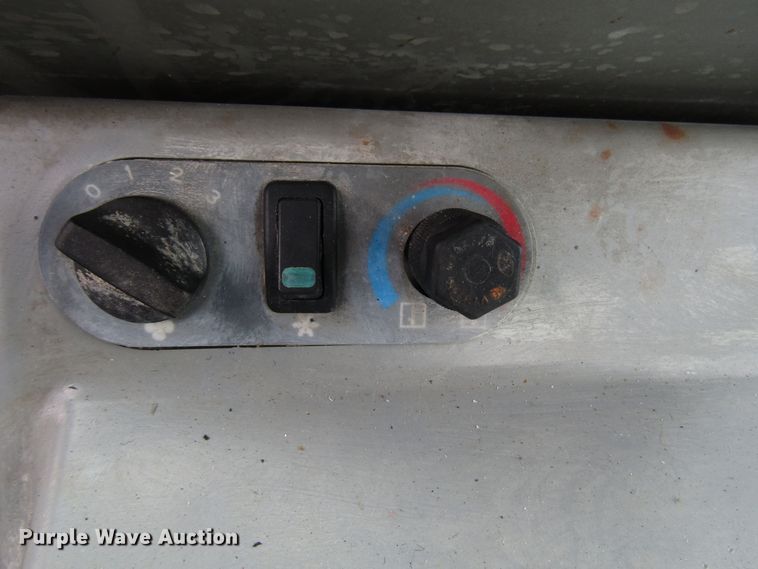 image for item DH8444 Bobcat Toolcat 5600 utility vehicle