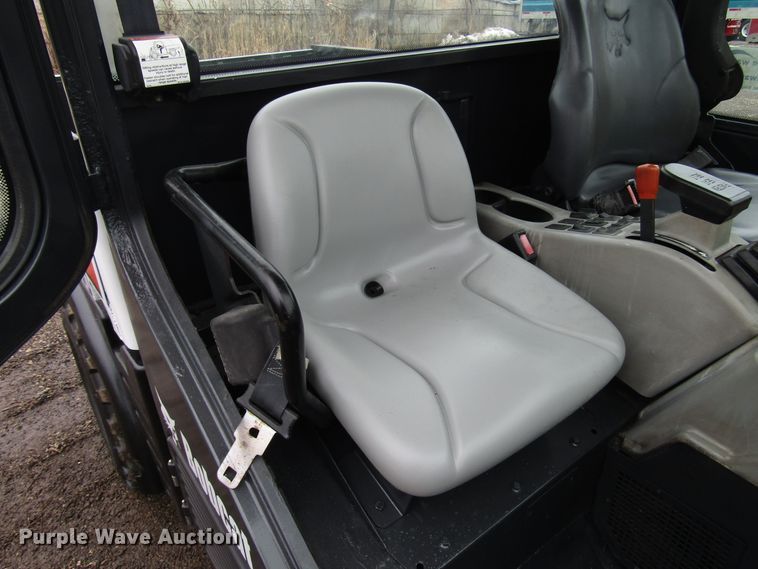 image for item DH8444 Bobcat Toolcat 5600 utility vehicle