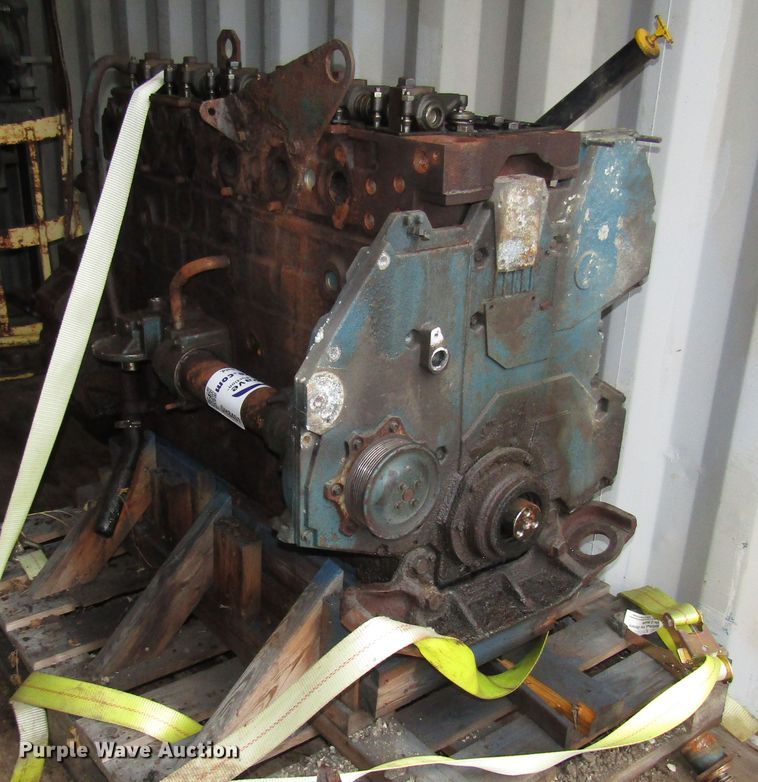 image for item DH8451 International six cylinder diesel engine