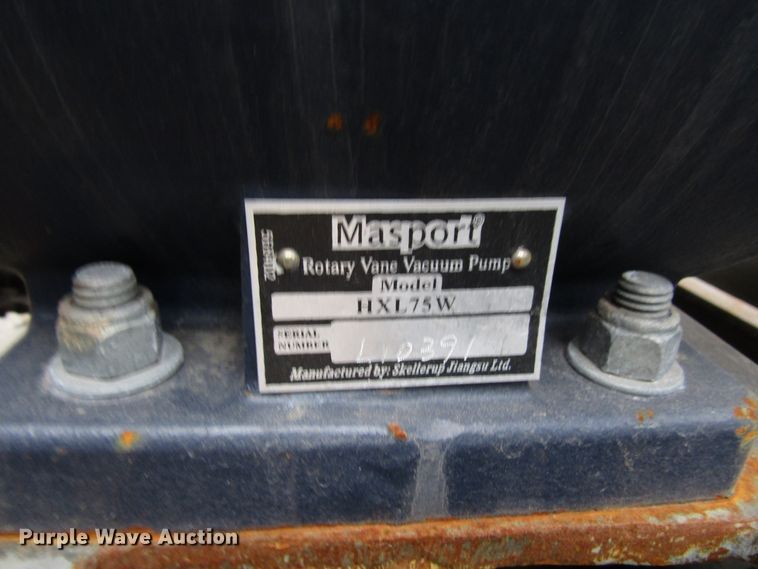 image for item DH8452 (3) pumps