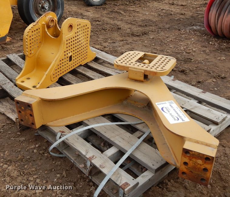 image for item DH8466 (2) Dozer draw bars