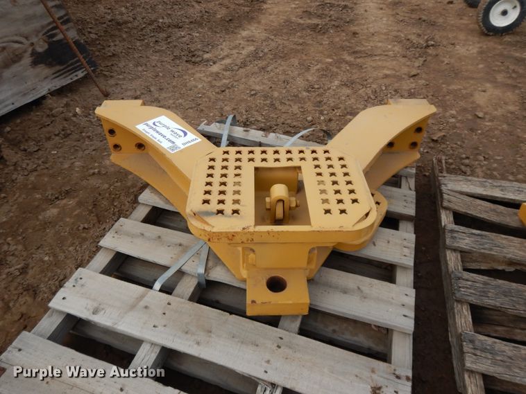 image for item DH8466 (2) Dozer draw bars