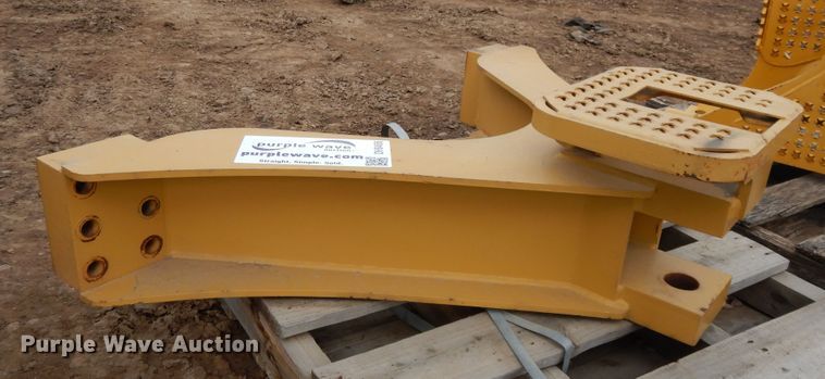 image for item DH8466 (2) Dozer draw bars