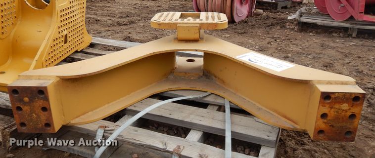 image for item DH8466 (2) Dozer draw bars