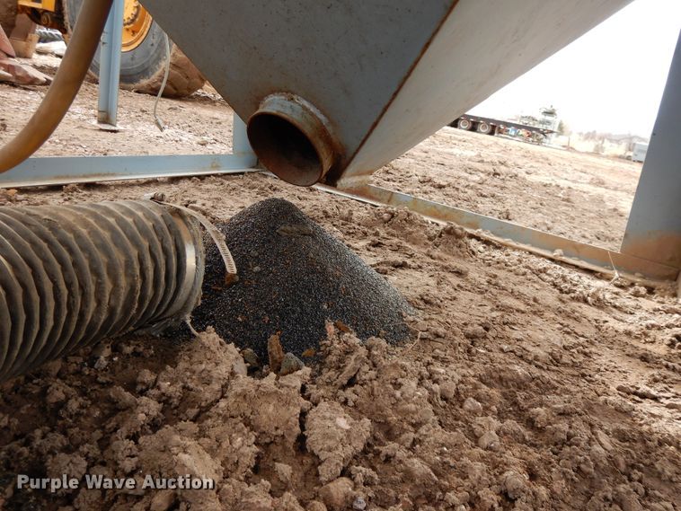 image for item DH8472 Sandstorm sandblaster cabinet