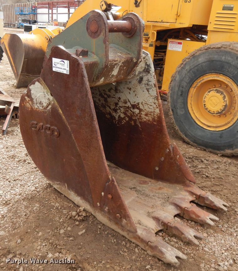 image for item DH8473 Eaco 38"W excavator bucket