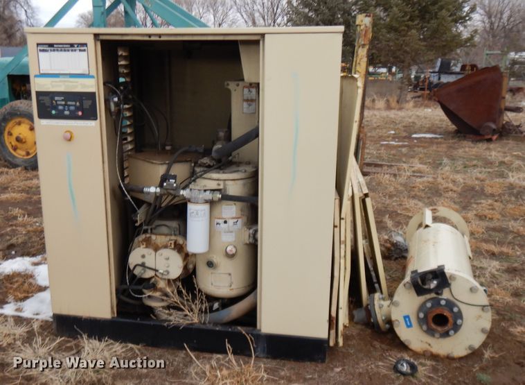 image for item DH8479 Ingersoll Rand SSREP100 air compressor