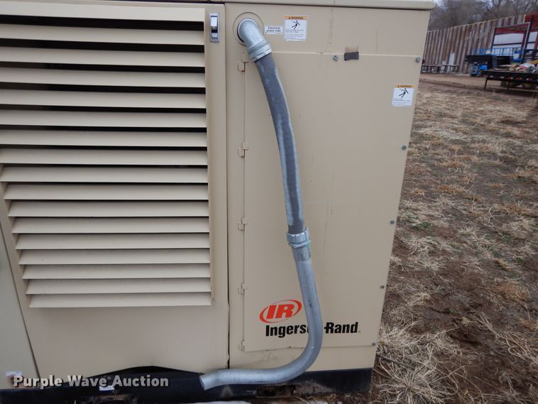 image for item DH8479 Ingersoll Rand SSREP100 air compressor