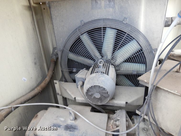 image for item DH8479 Ingersoll Rand SSREP100 air compressor