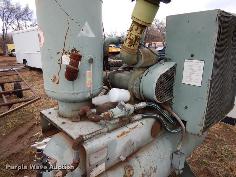 image for item DH8481 Gardner Denver EBERHA-3344RPM air compressor