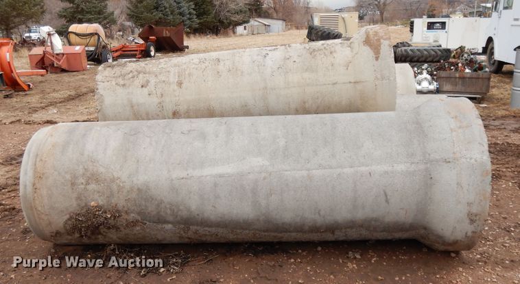 image for item DH8485 (4) concrete tubes