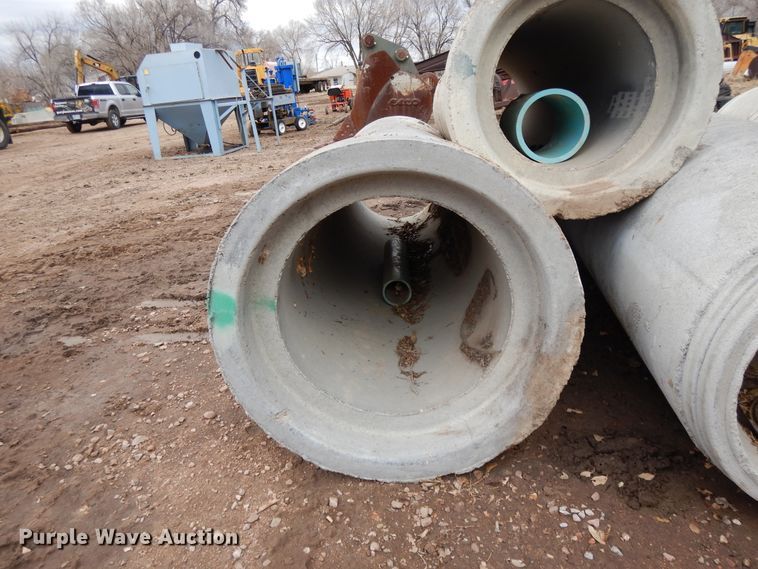 image for item DH8485 (4) concrete tubes
