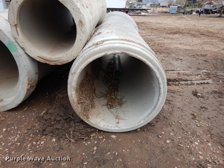image for item DH8485 (4) concrete tubes