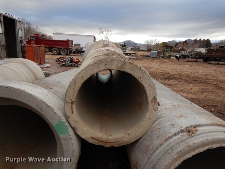 image for item DH8485 (4) concrete tubes