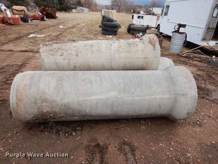 image for item DH8485 (4) concrete tubes