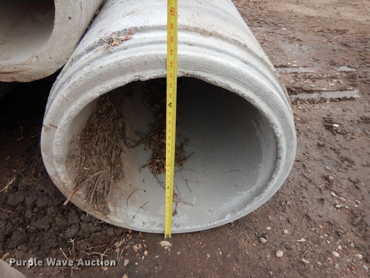 image for item DH8485 (4) concrete tubes