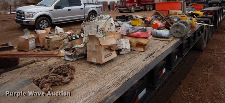 image for item DH8488 Valves, gauges, and equipment