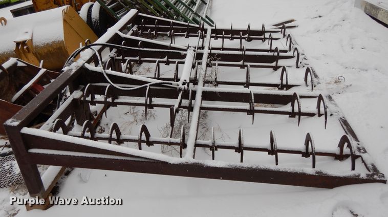 image for item DH8492 Square bale grabber