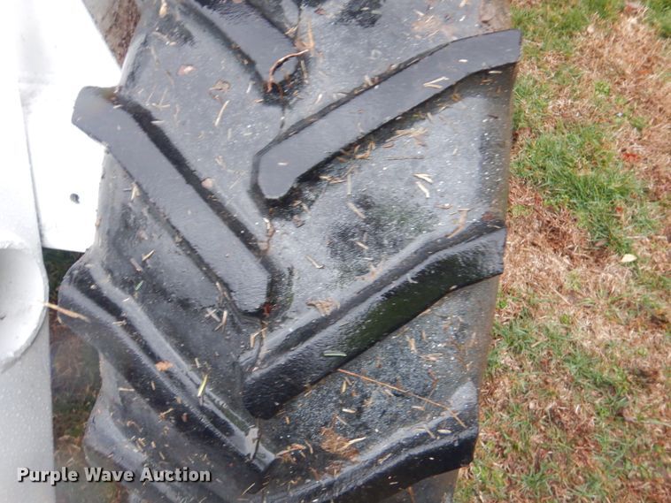 image for item DI2467 Bobcat 1600 wheel loader