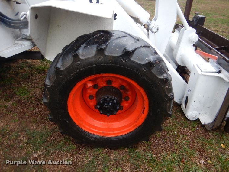 image for item DI2467 Bobcat 1600 wheel loader